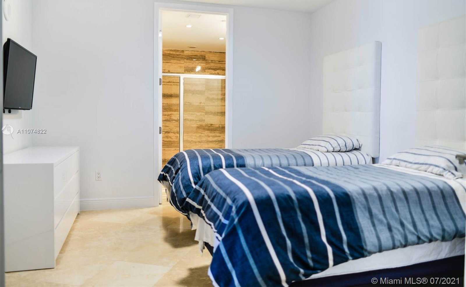 Small Image of 15901 COLLINS AVE #2003, Sunny Isles Beach Number 17