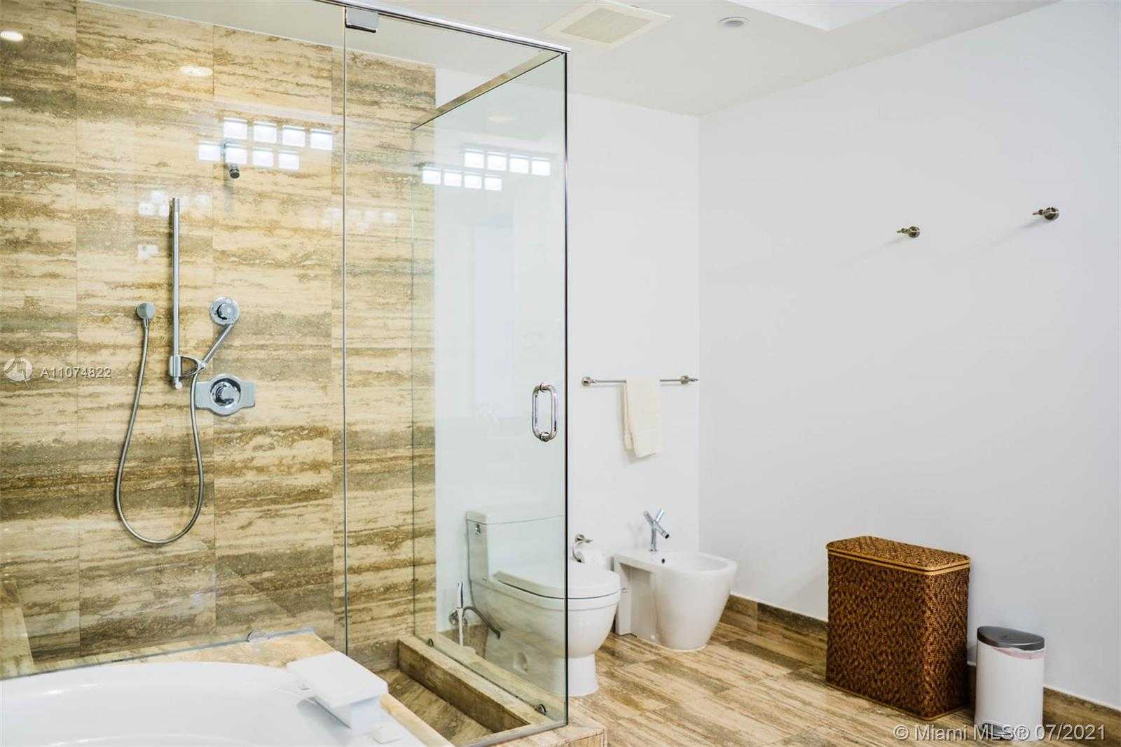 Small Image of 15901 COLLINS AVE #2003, Sunny Isles Beach Number 6
