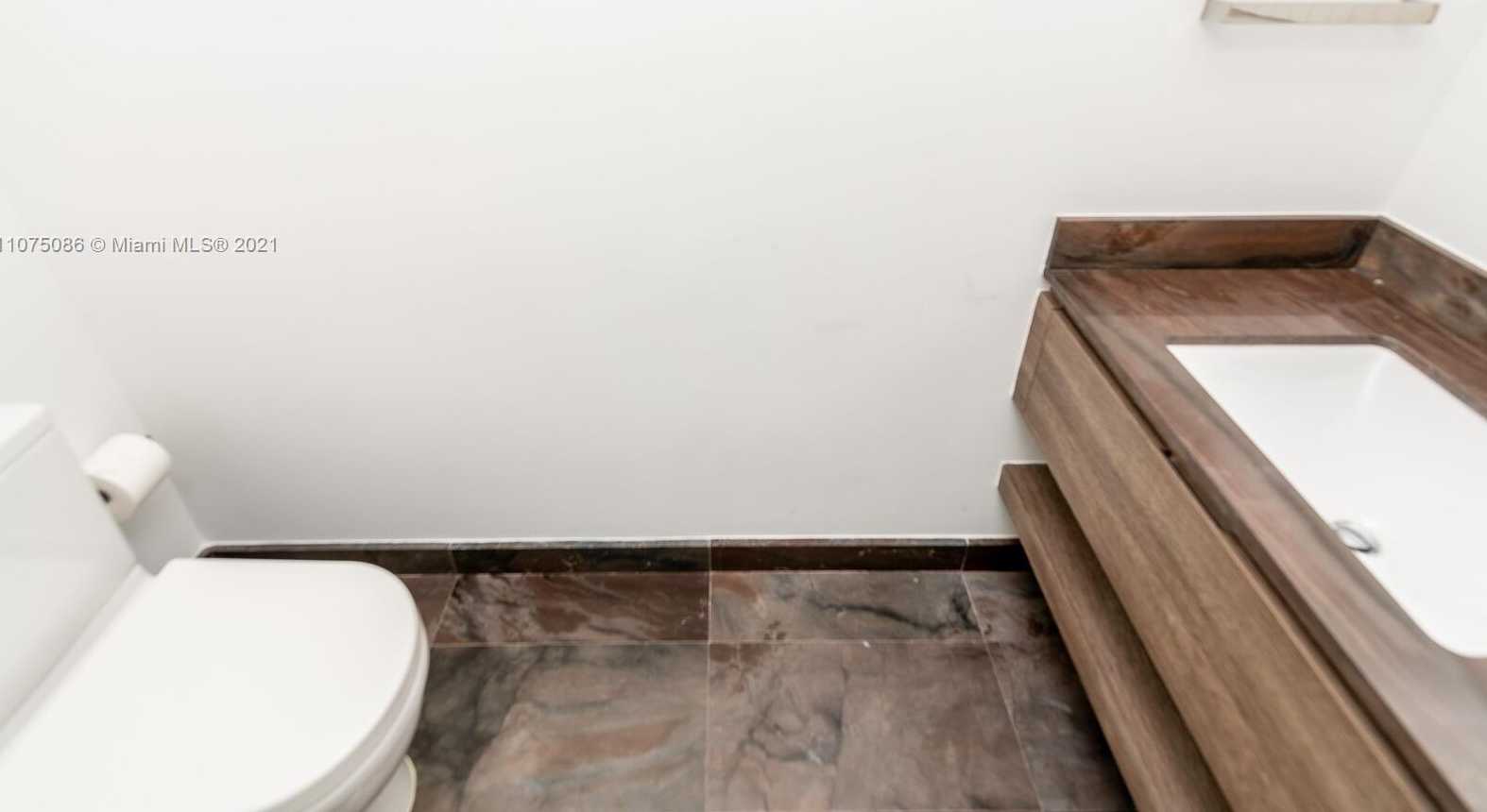 Small Image of 350 OCEAN DR #1105N, Key Biscayne Number 11