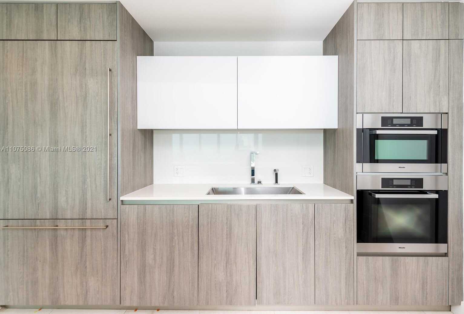 Small Image of 350 OCEAN DR #1105N, Key Biscayne Number 6