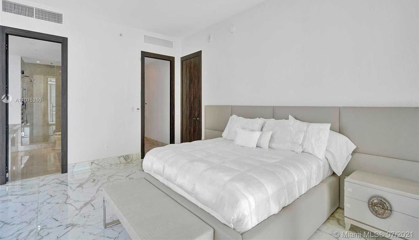 Small Image of 9705 COLLINS AVE UNIT #2204N & 2205N, Bal Harbour Number 18