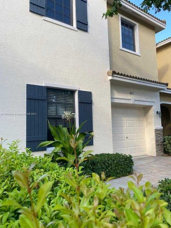 Small Image of 455 NORTH EAST 194TH TER, Miami Number 22