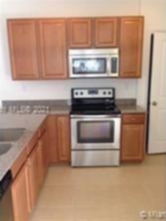 Small Image of 455 NORTH EAST 194TH TER, Miami Number 4