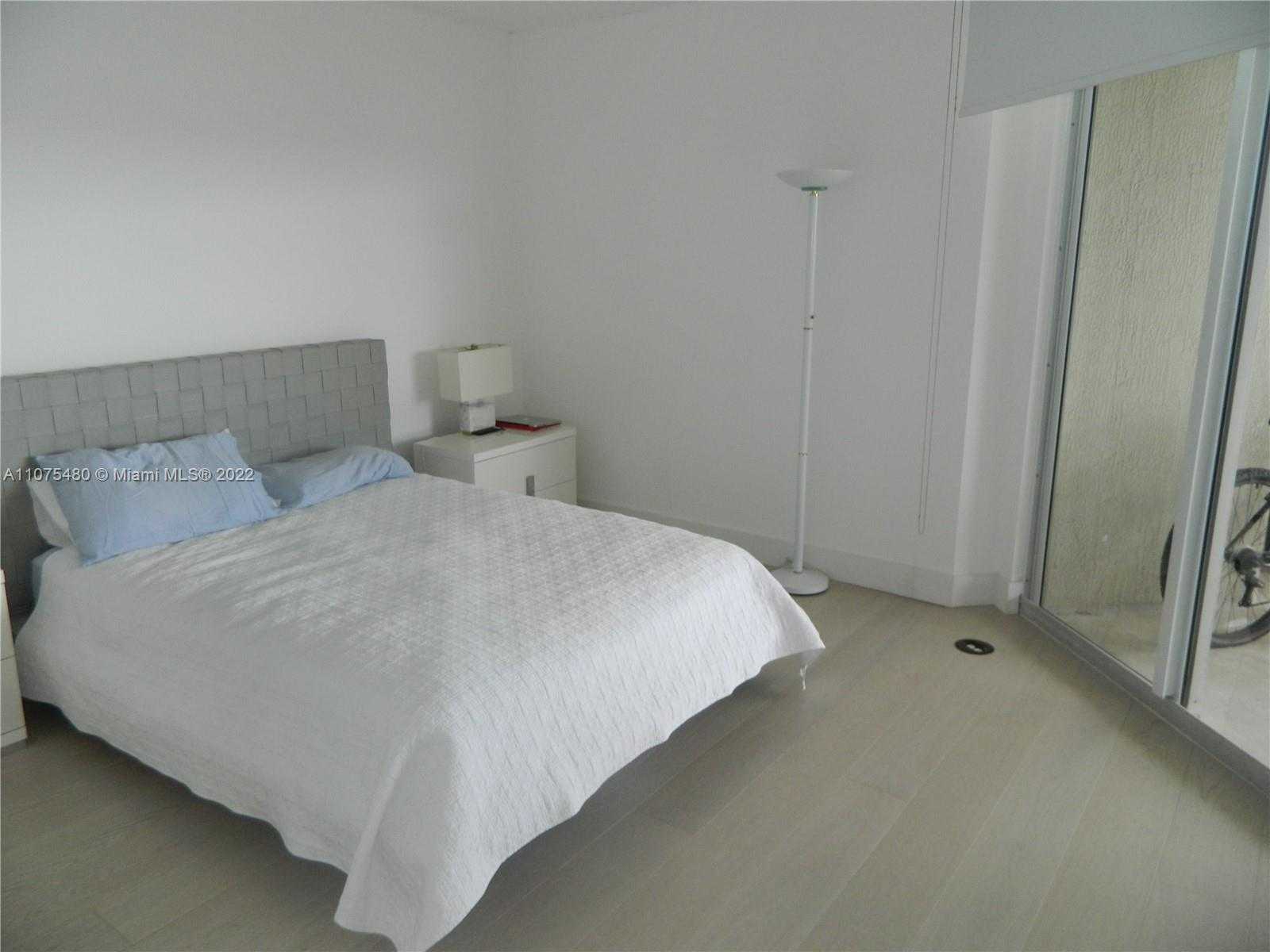 Small Image of 17555 COLLINS AVE #2403, Sunny Isles Beach Number 15