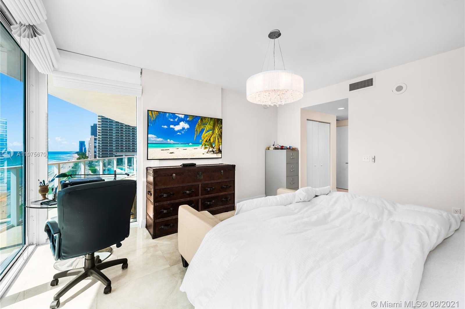 Small Image of 3951 SOUTH OCEAN DR #1101, Hollywood Number 17
