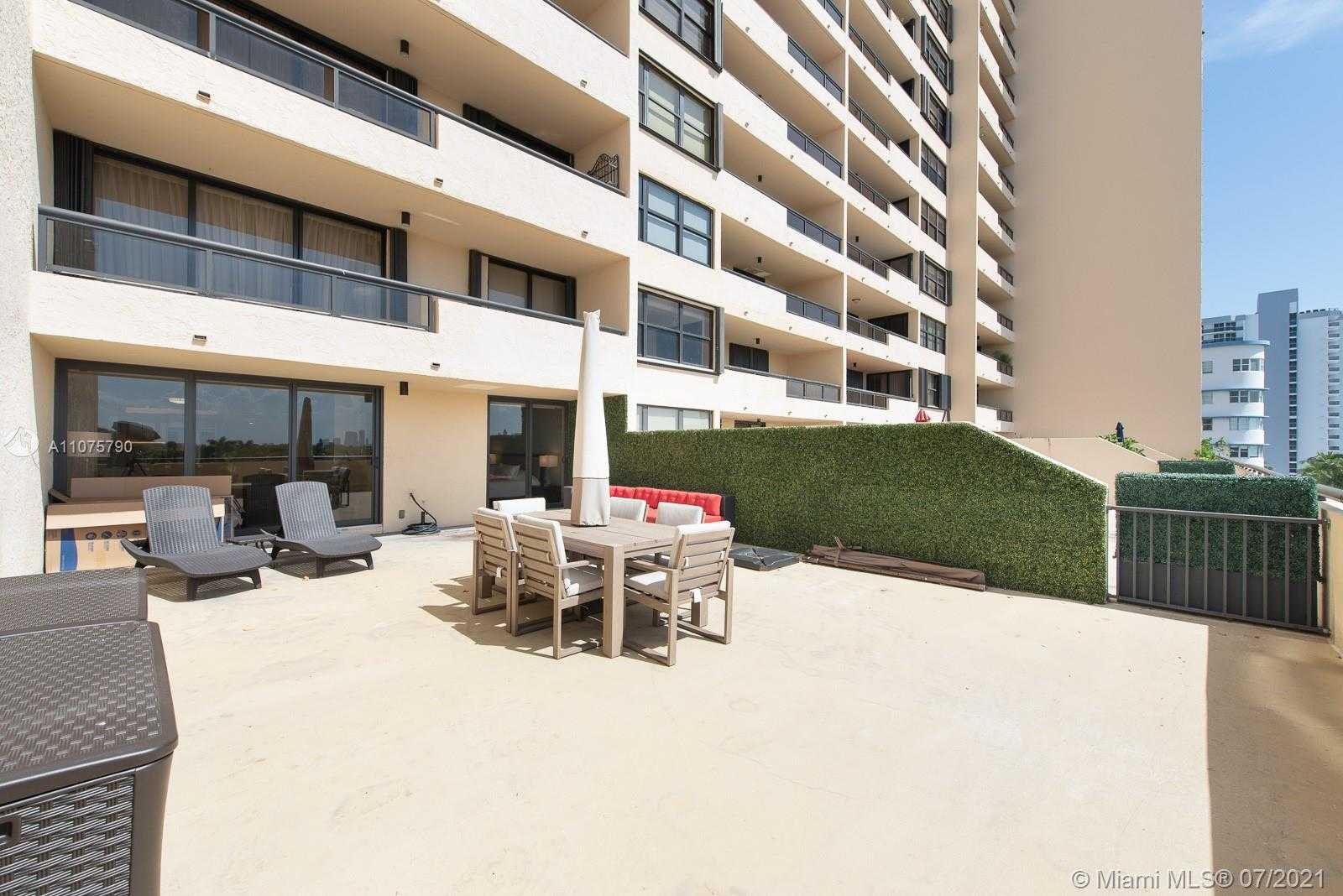 Small Image of 2555 COLLINS AVE #604, Miami Beach Number 7