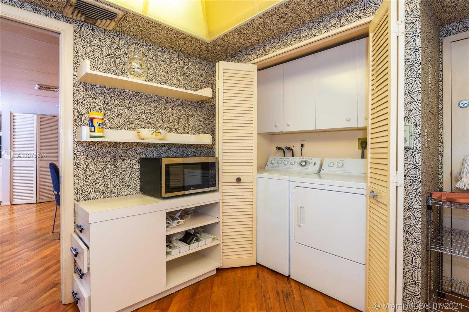 Small Image of 2784 SOUTH OCEAN BLVD #202N, Palm Beach Number 6