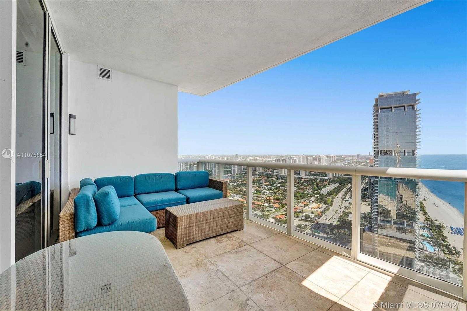 Small Image of 18201 COLLINS AVE #5202, Sunny Isles Beach Number 11