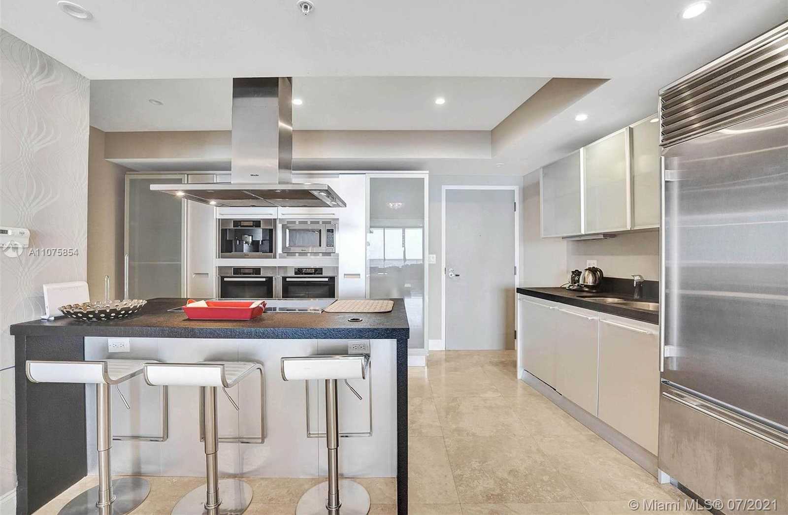 Small Image of 18201 COLLINS AVE #5202, Sunny Isles Beach Number 14