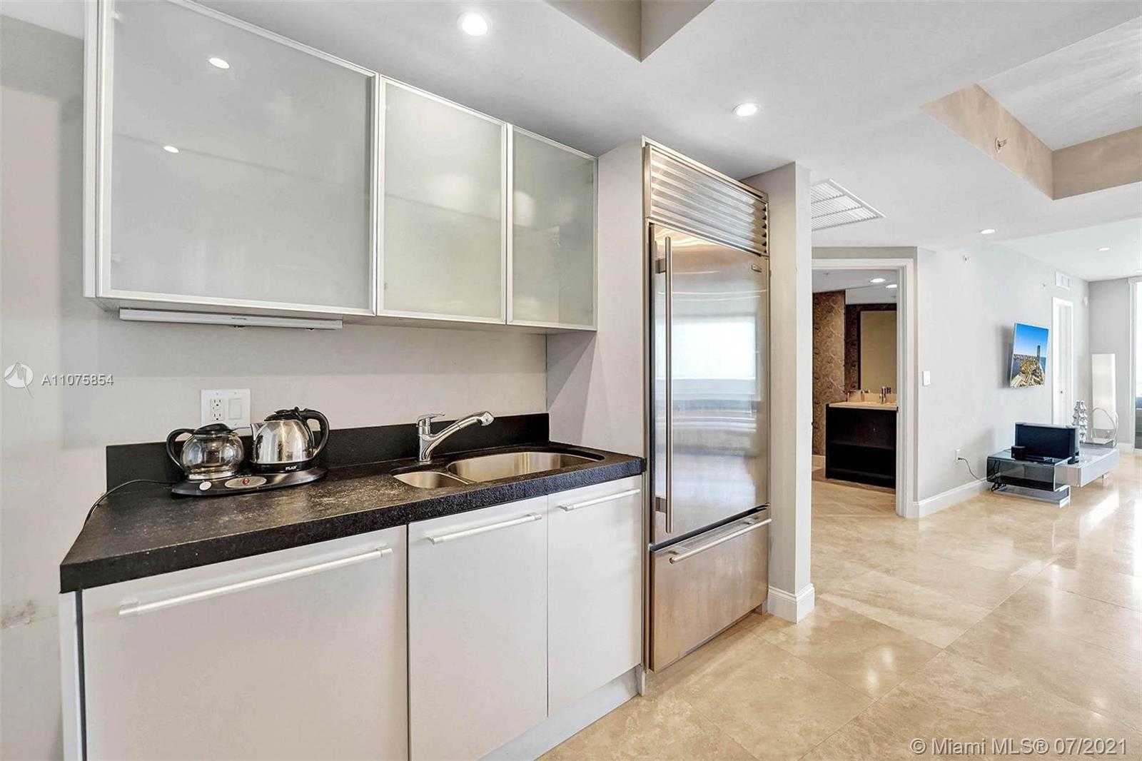 Small Image of 18201 COLLINS AVE #5202, Sunny Isles Beach Number 18
