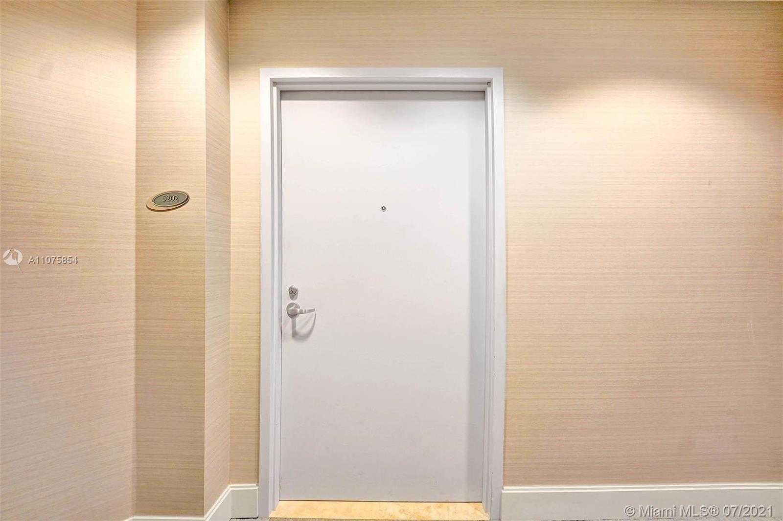 Small Image of 18201 COLLINS AVE #5202, Sunny Isles Beach Number 38