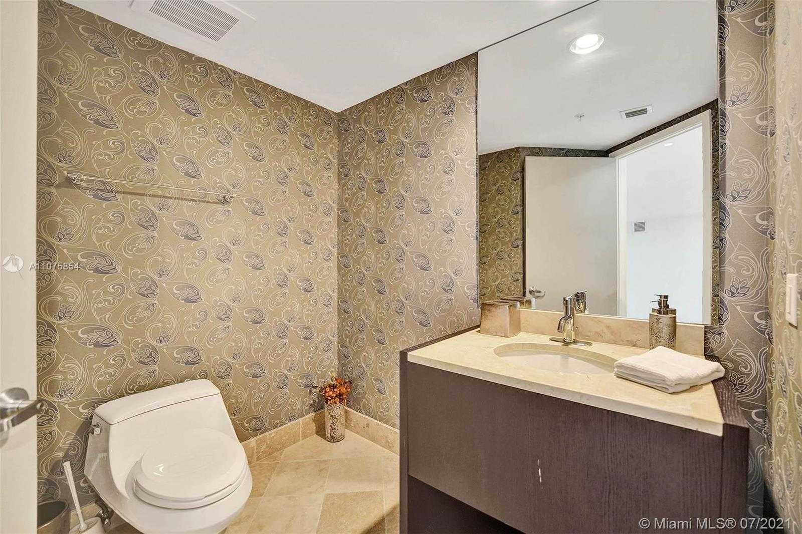 Small Image of 18201 COLLINS AVE #5202, Sunny Isles Beach Number 44