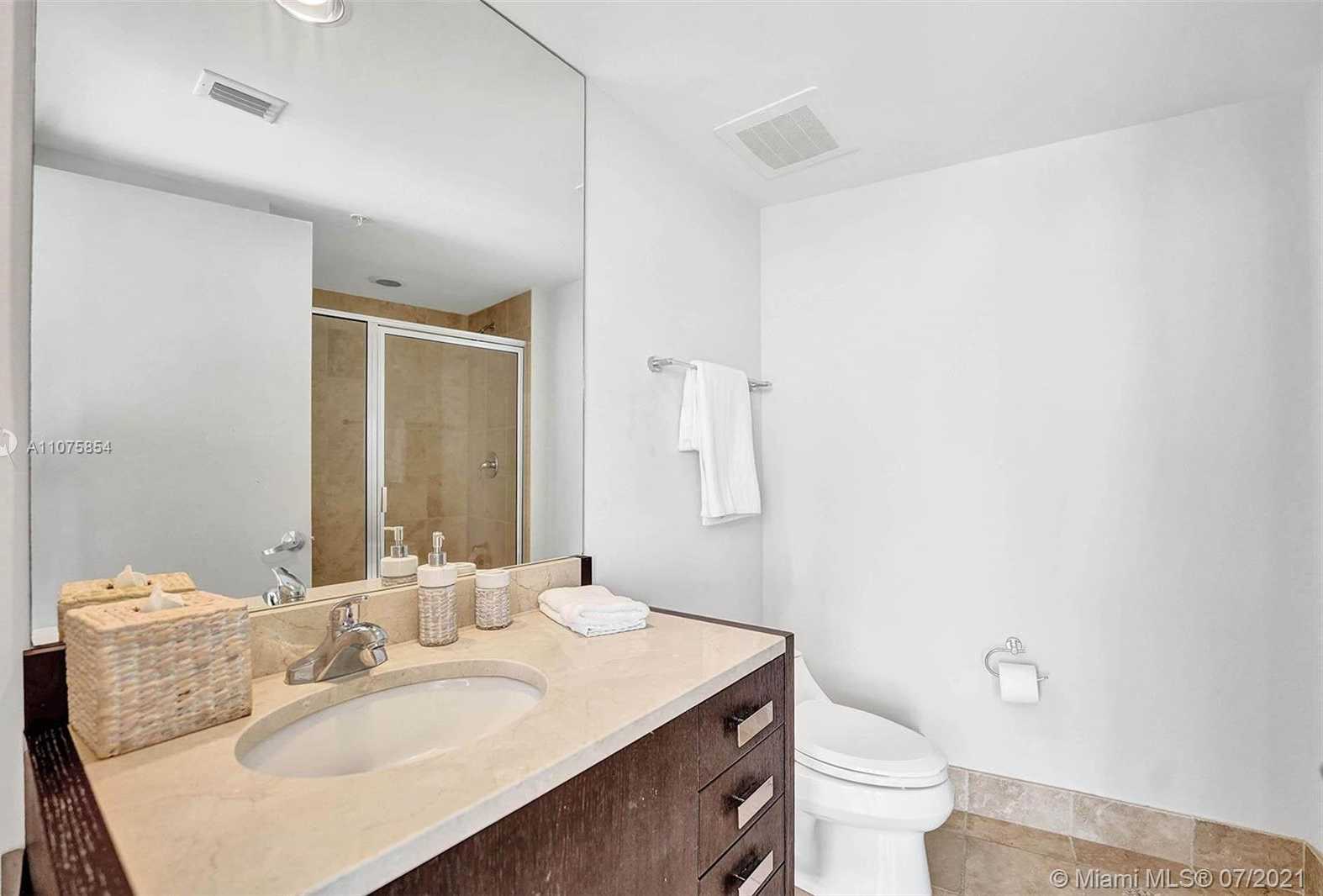 Small Image of 18201 COLLINS AVE #5202, Sunny Isles Beach Number 46