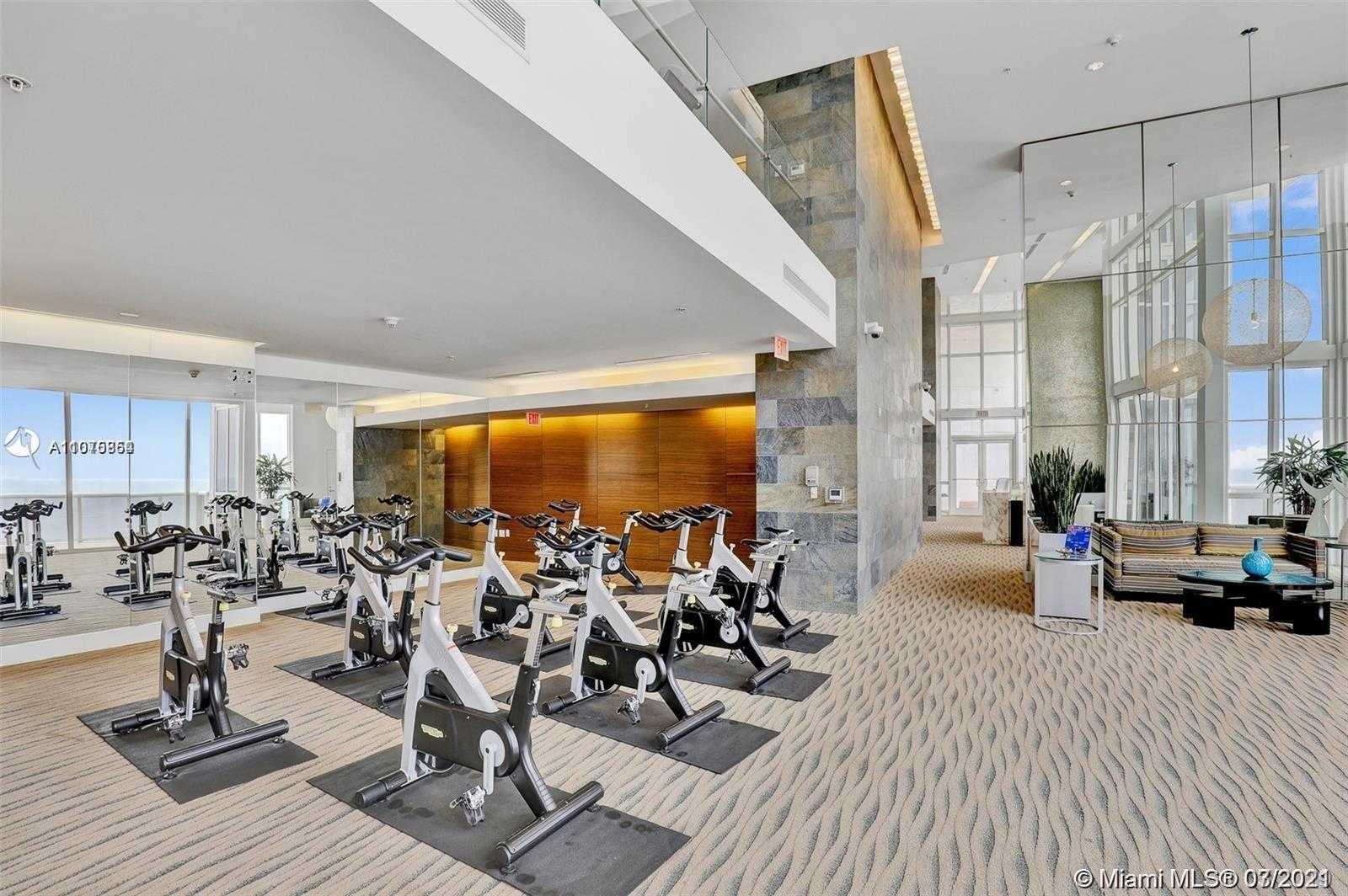 Small Image of 18201 COLLINS AVE #5202, Sunny Isles Beach Number 57