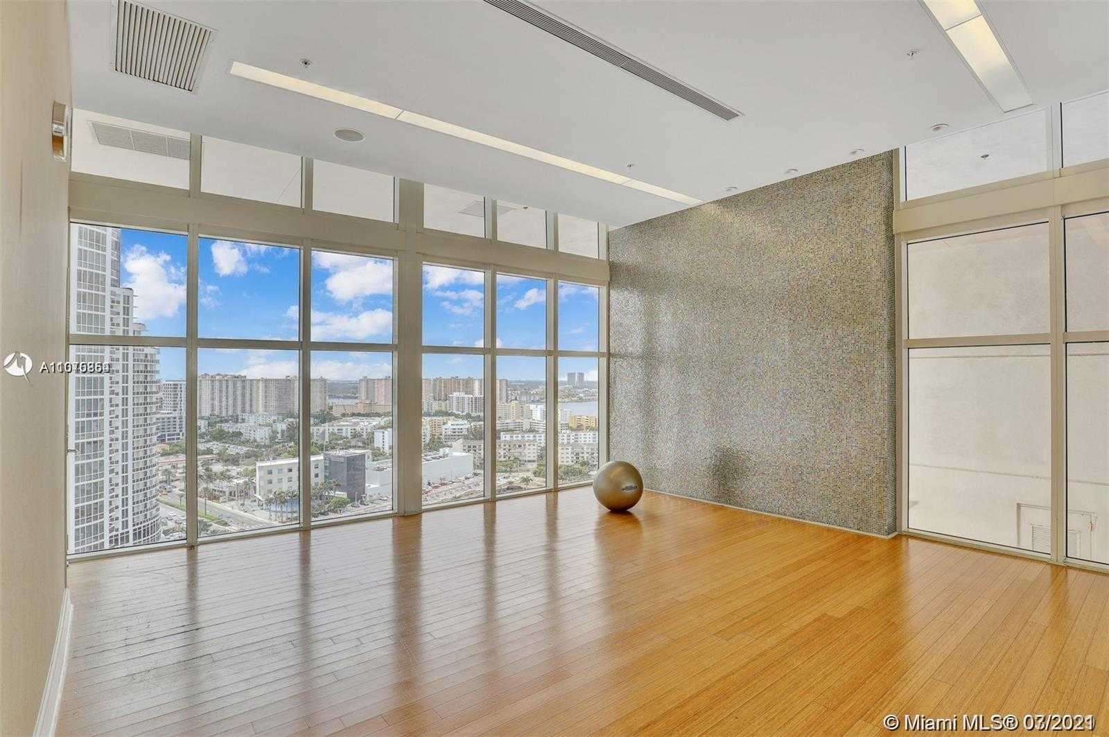 Small Image of 18201 COLLINS AVE #5202, Sunny Isles Beach Number 62
