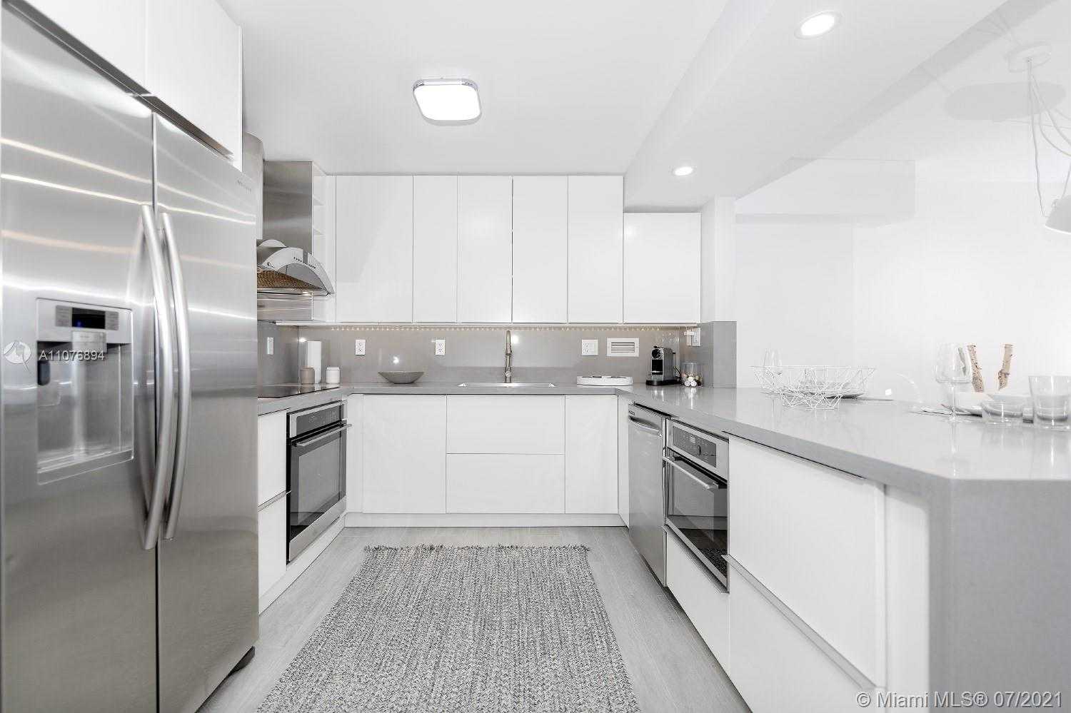 Small Image of 2301 COLLINS AVE #1534, Miami Beach Number 7