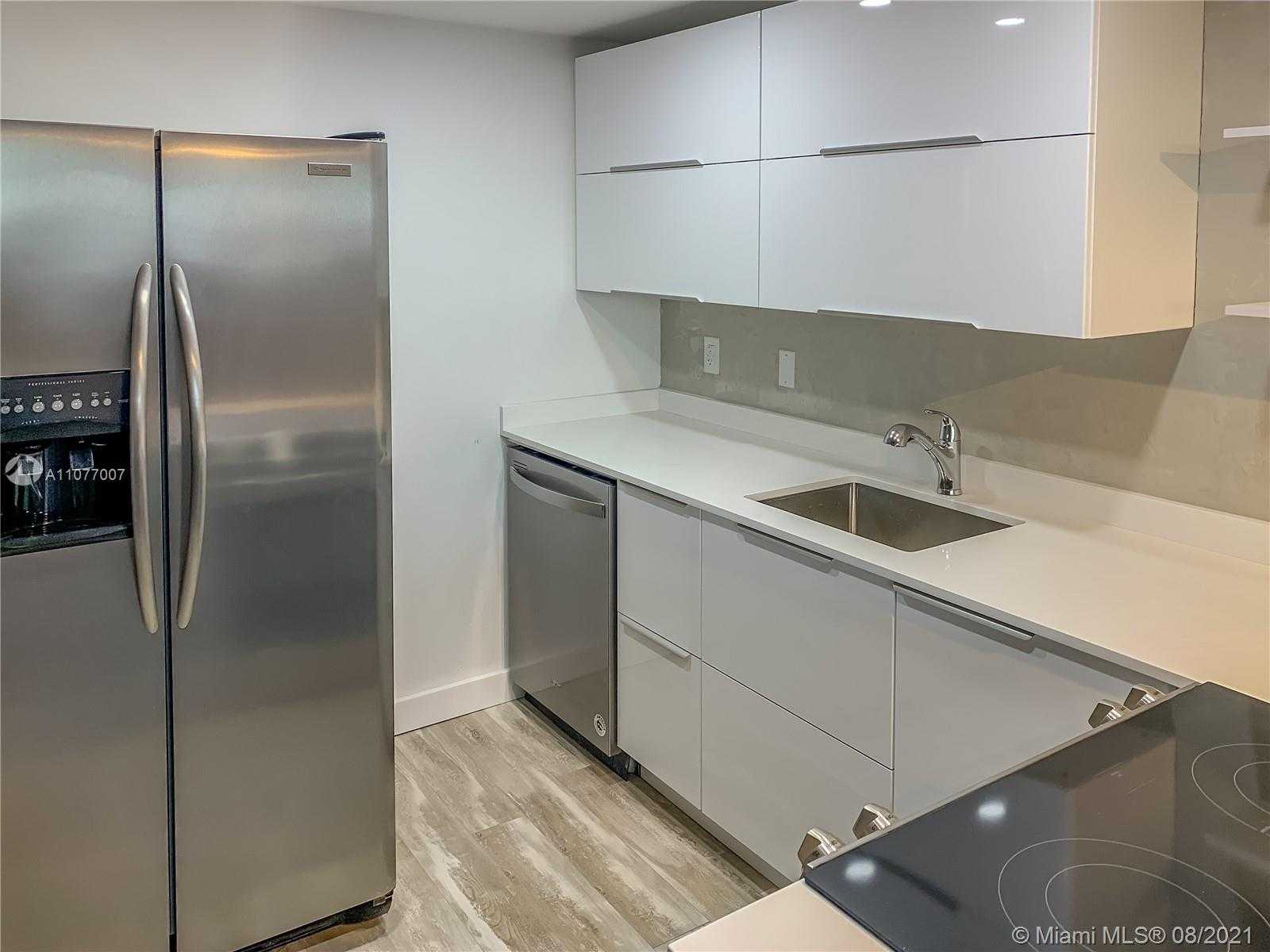 Small Image of 2829 INDIAN CREEK DR #505, Miami Beach Number 5