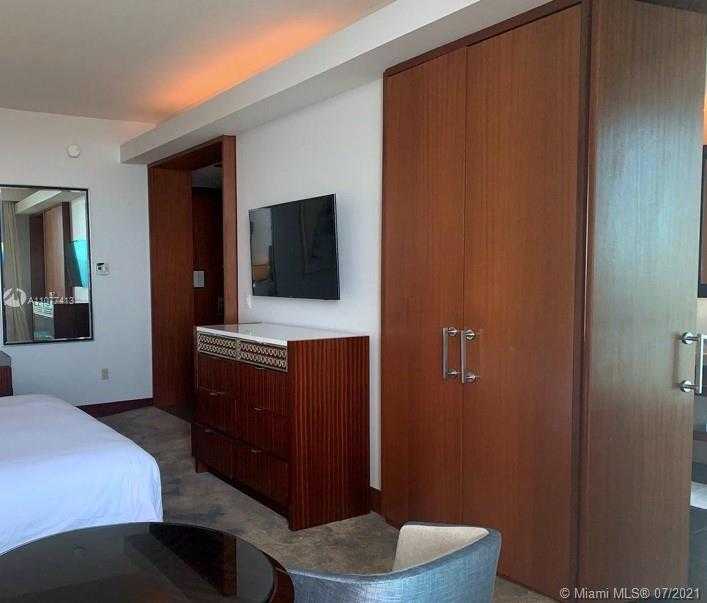 Small Image of 10295 COLLINS AVENUE #915, Bal Harbour Number 8