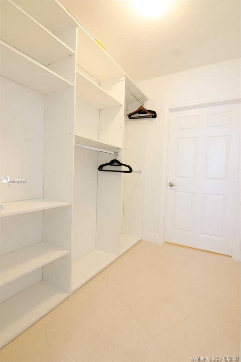 Small Image of 15901 COLLINS AVE #603, Sunny Isles Beach Number 12