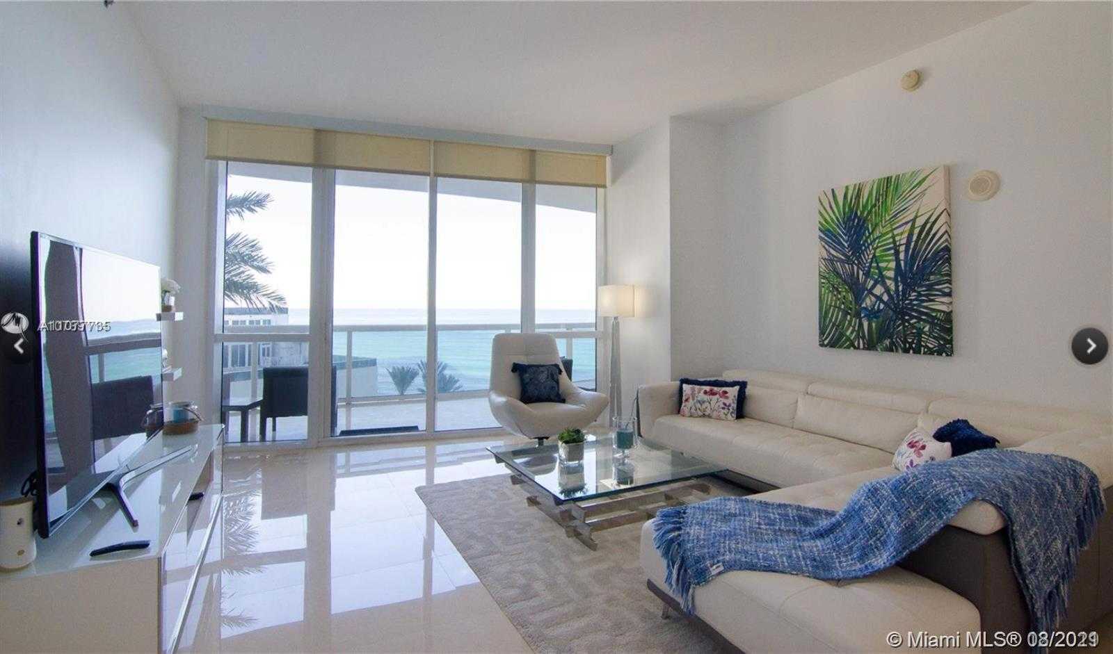 Small Image of 15901 COLLINS AVE #603, Sunny Isles Beach Number 4
