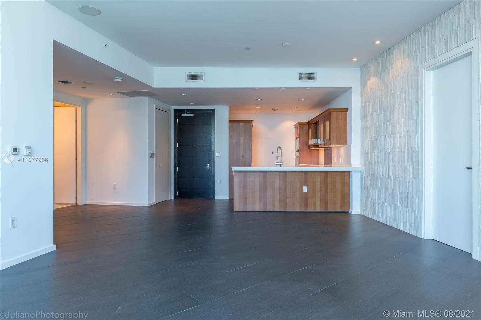 Small Image of 200 BISCAYNE BLVD WAY #5204, Miami Number 10