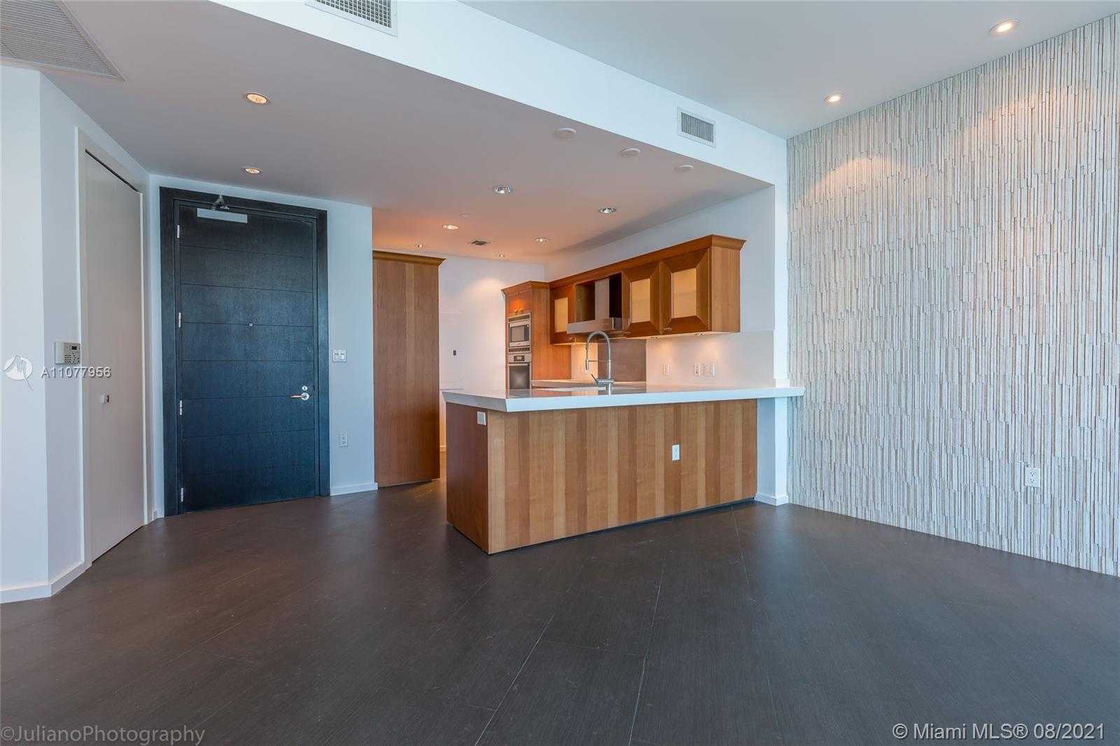 Small Image of 200 BISCAYNE BLVD WAY #5204, Miami Number 3