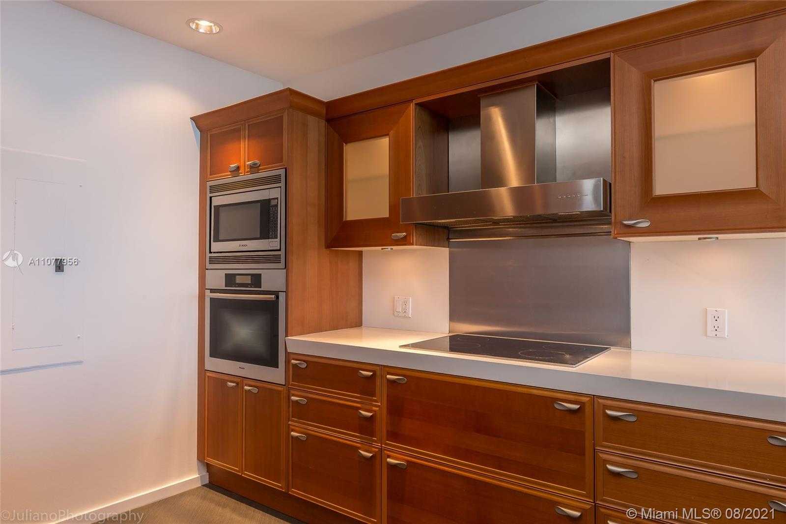 Small Image of 200 BISCAYNE BLVD WAY #5204, Miami Number 5