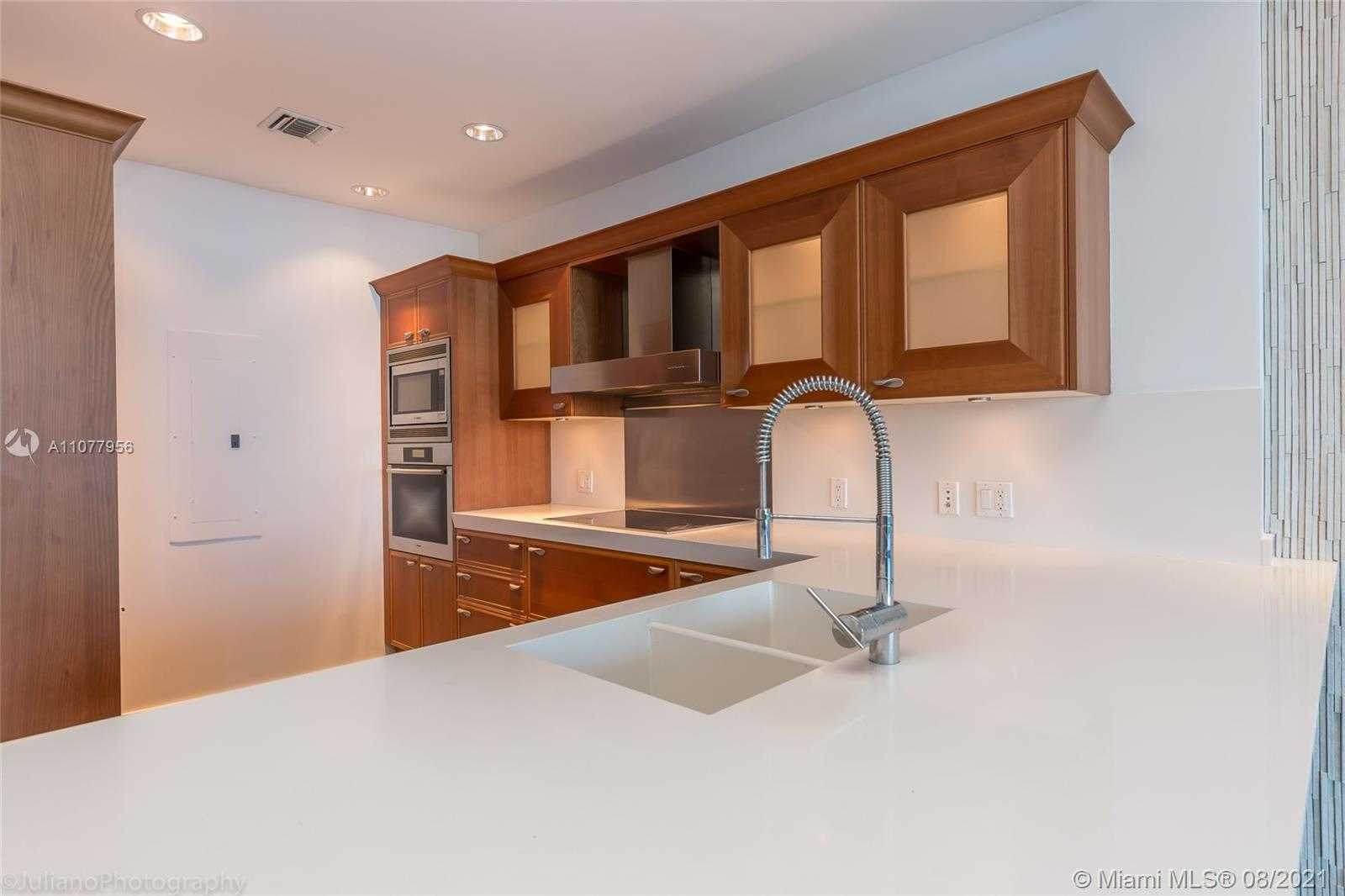 Small Image of 200 BISCAYNE BLVD WAY #5204, Miami Number 6