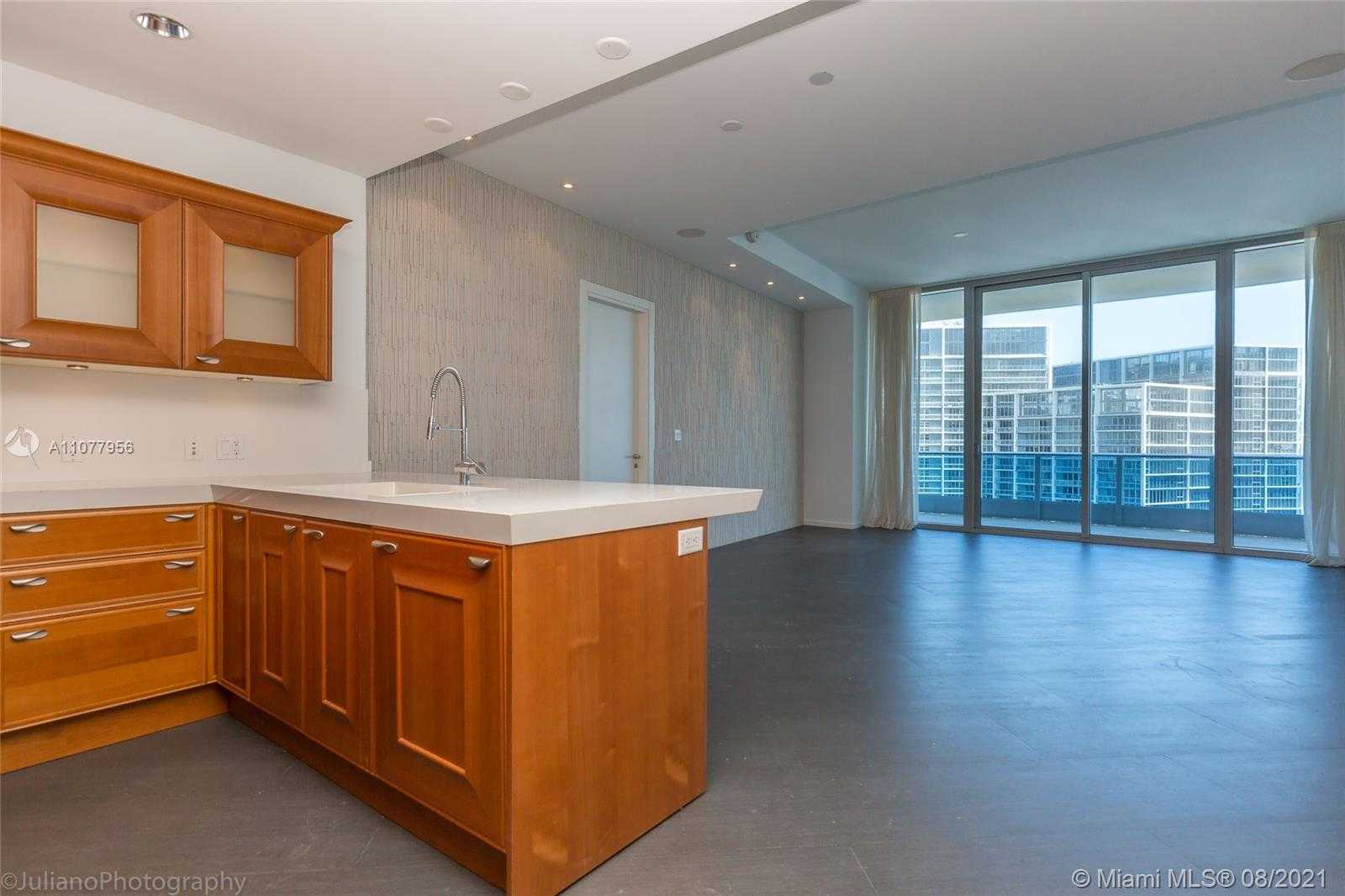 Small Image of 200 BISCAYNE BLVD WAY #5204, Miami Number 7