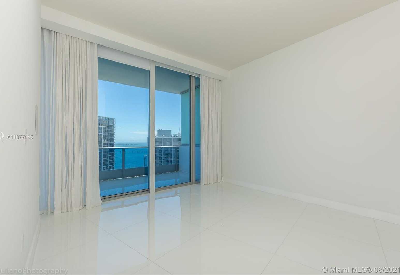Small Image of 200 BISCAYNE BLVD WAY #5208, Miami Number 10