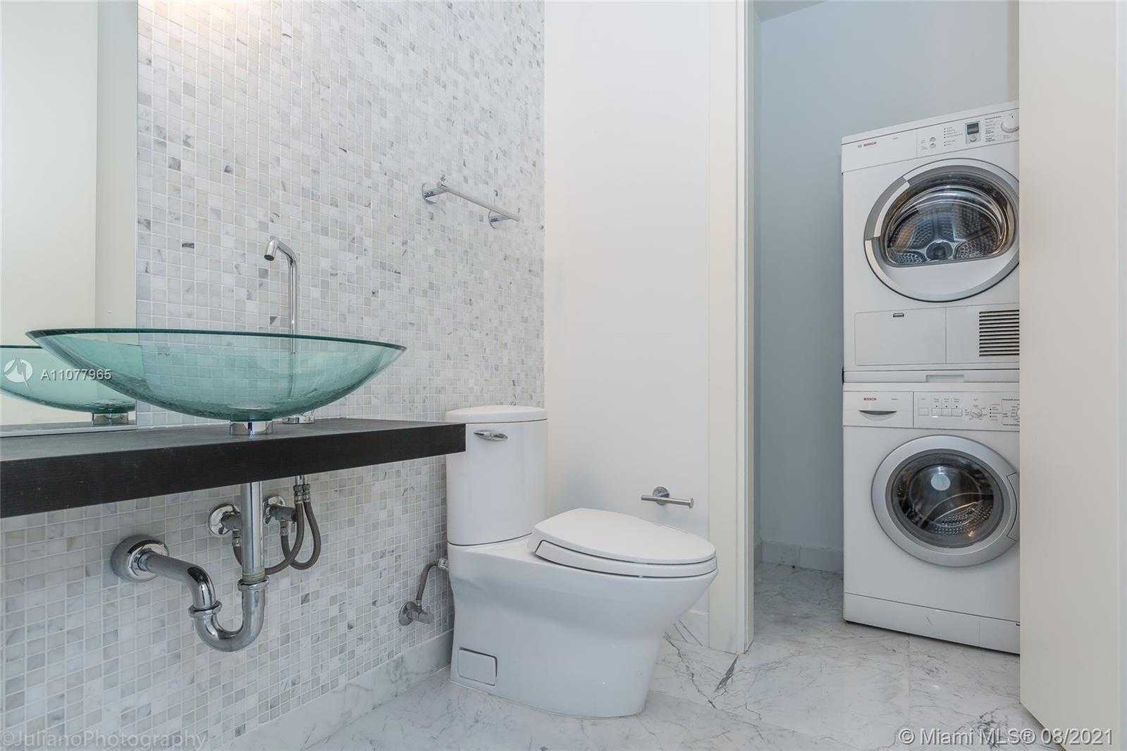 Small Image of 200 BISCAYNE BLVD WAY #5208, Miami Number 23