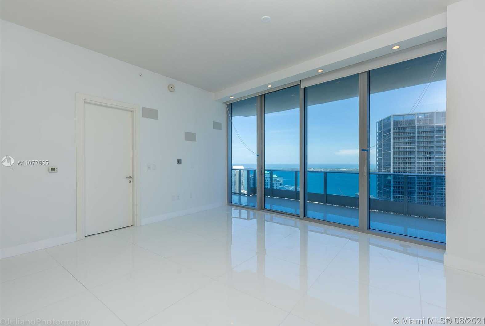 Small Image of 200 BISCAYNE BLVD WAY #5208, Miami Number 8