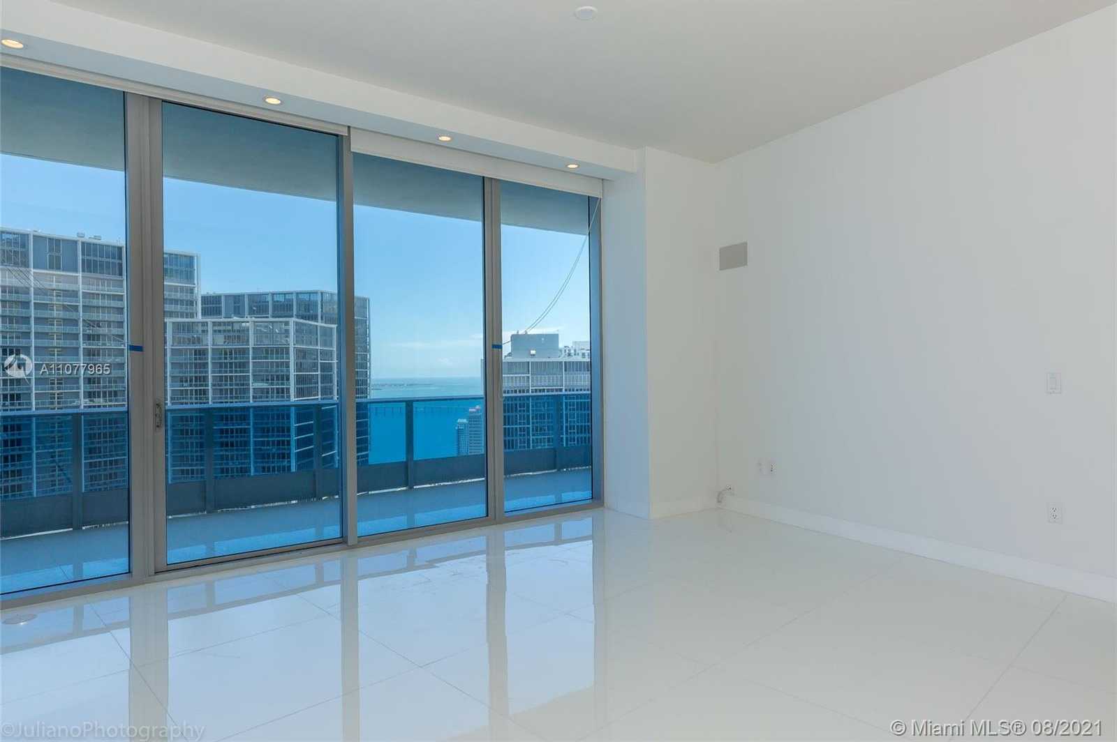 Small Image of 200 BISCAYNE BLVD WAY #5208, Miami Number 9