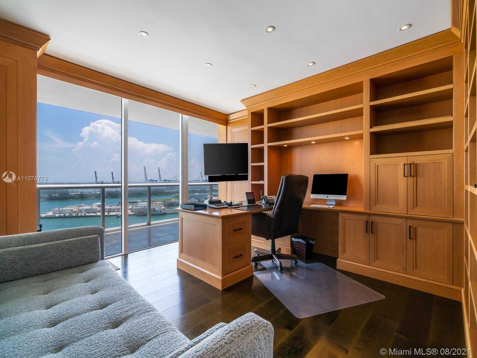 Small Image of 450 ALTON RD #1801-3, Miami Beach Number 16