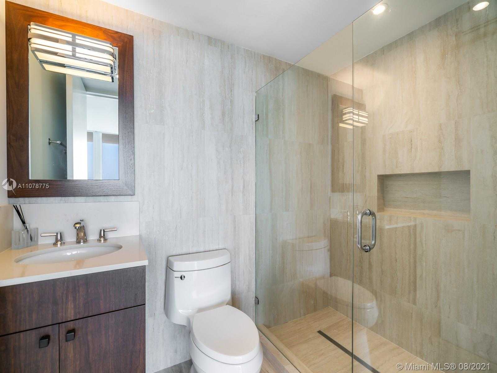 Small Image of 450 ALTON RD #1801-3, Miami Beach Number 22