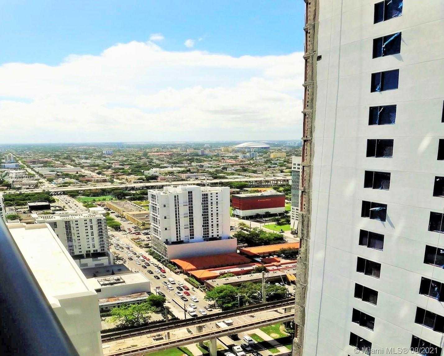 Small Image of 55 SOUTH WEST 9 ST #3909, Miami Number 8