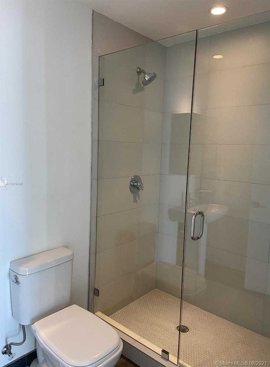 Small Image of 2900 NORTH EAST 7TH #908, Miami Number 13
