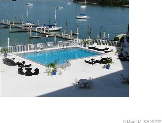 Small Image of 7904 WEST DR #1006, North Bay Village Number 9