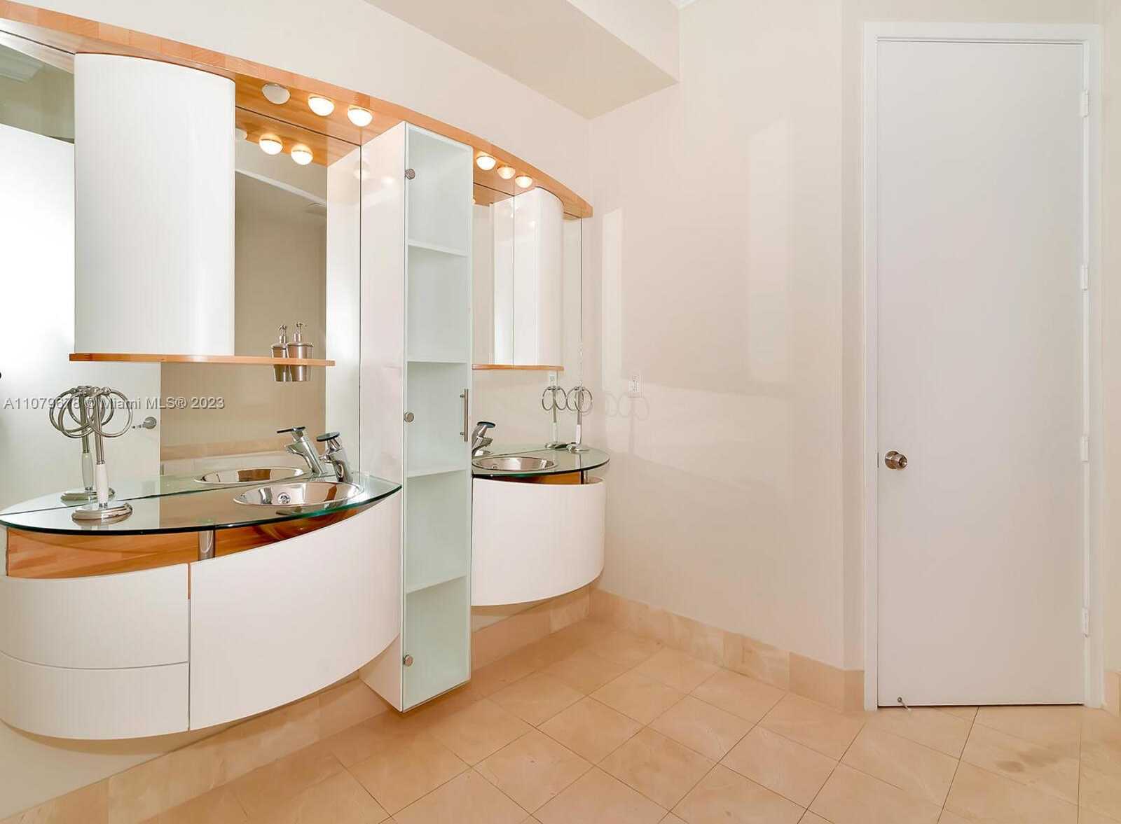 Small Image of 18101 COLLINS AVE #1806, Sunny Isles Beach Number 29