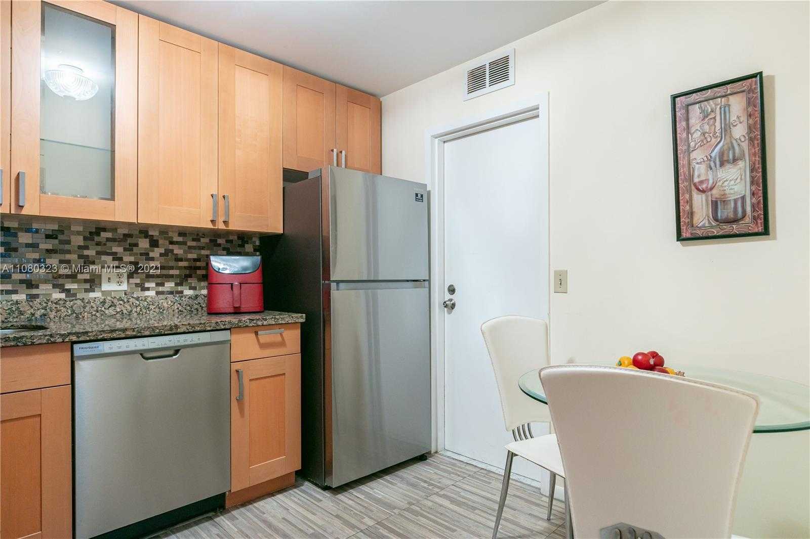 Small Image of 2101 SOUTH OCEAN DR #806, Hollywood Number 7