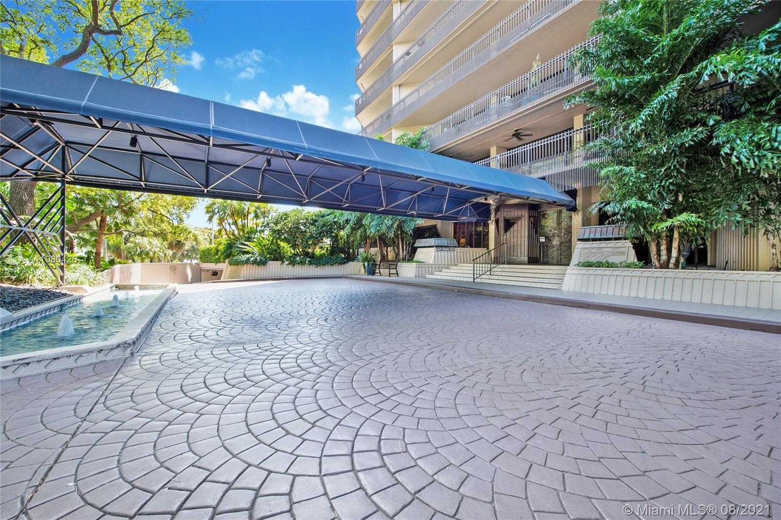 Small Image of 2901 SOUTH BAYSHORE DR #16A/B, Miami Number 23