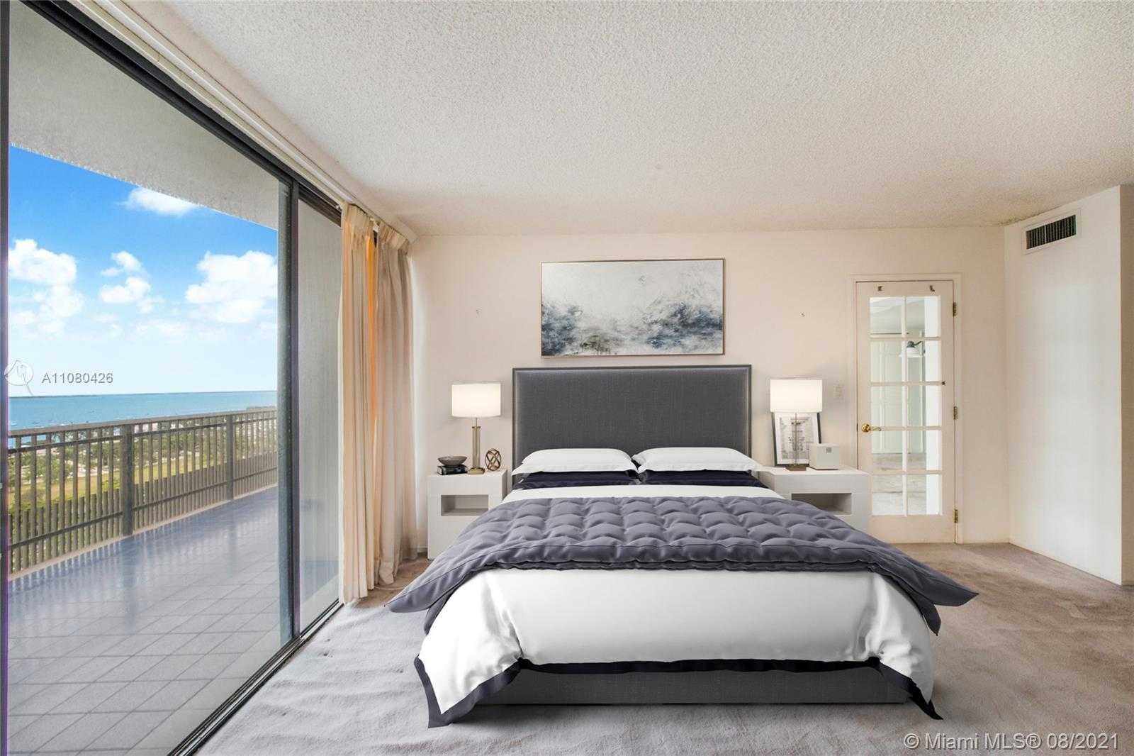Small Image of 2901 SOUTH BAYSHORE DR #16A/B, Miami Number 7