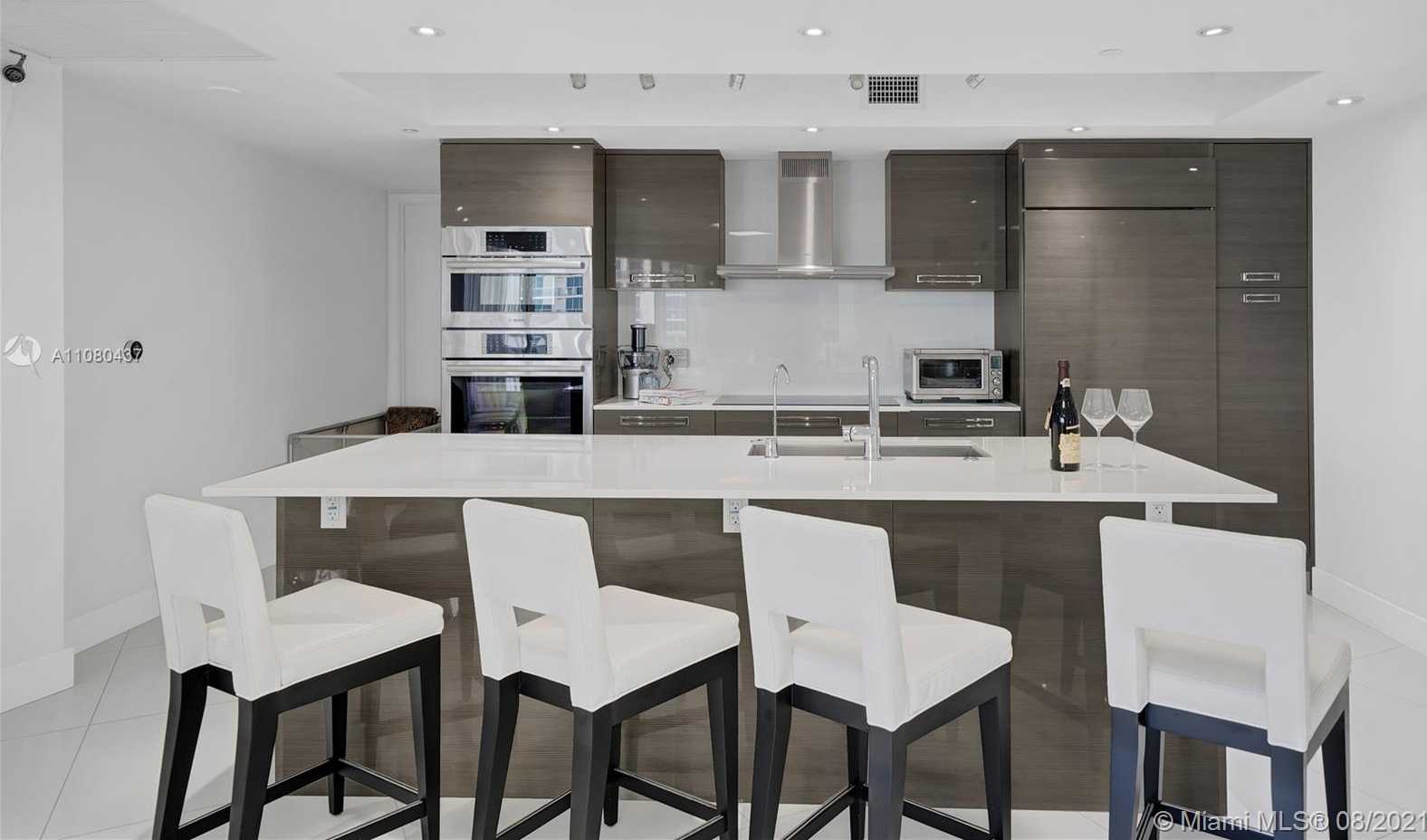 Small Image of 17201 COLLINS AVE #1807, Sunny Isles Beach Number 7