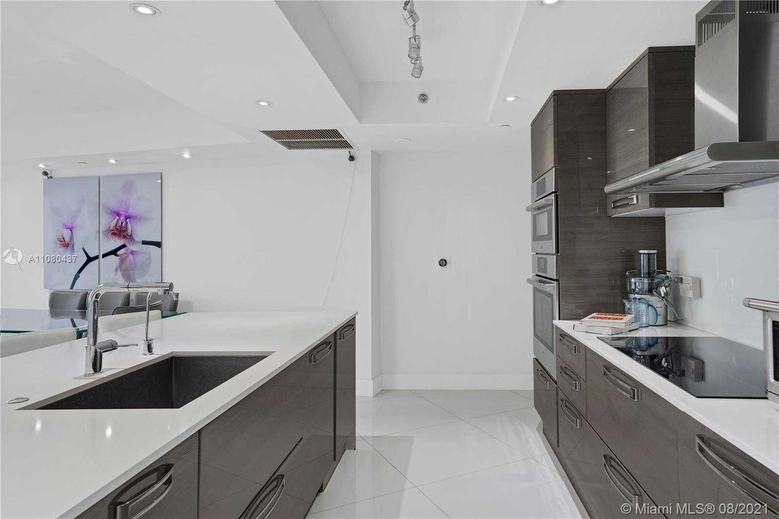 Small Image of 17201 COLLINS AVE #1807, Sunny Isles Beach Number 8