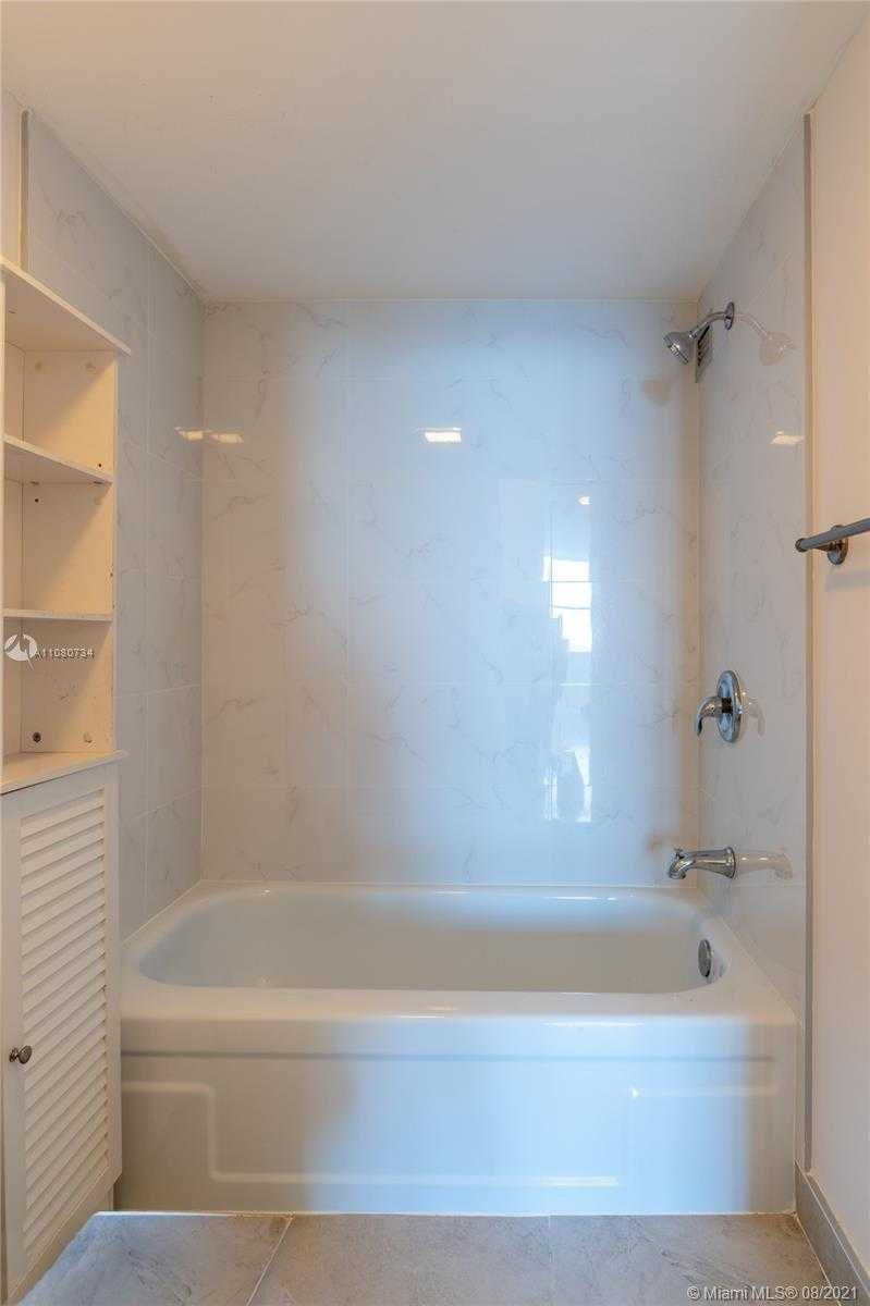 Small Image of 2101 SOUTH OCEAN DR #1902, Hollywood Number 13