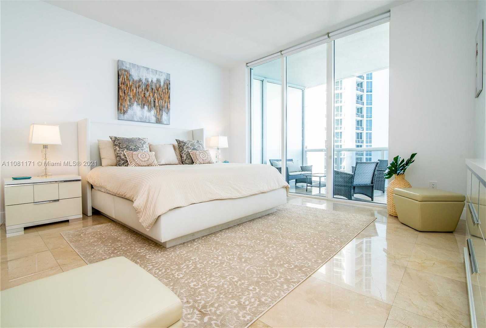Small Image of 15901 COLLINS AVE #1402, Sunny Isles Beach Number 13
