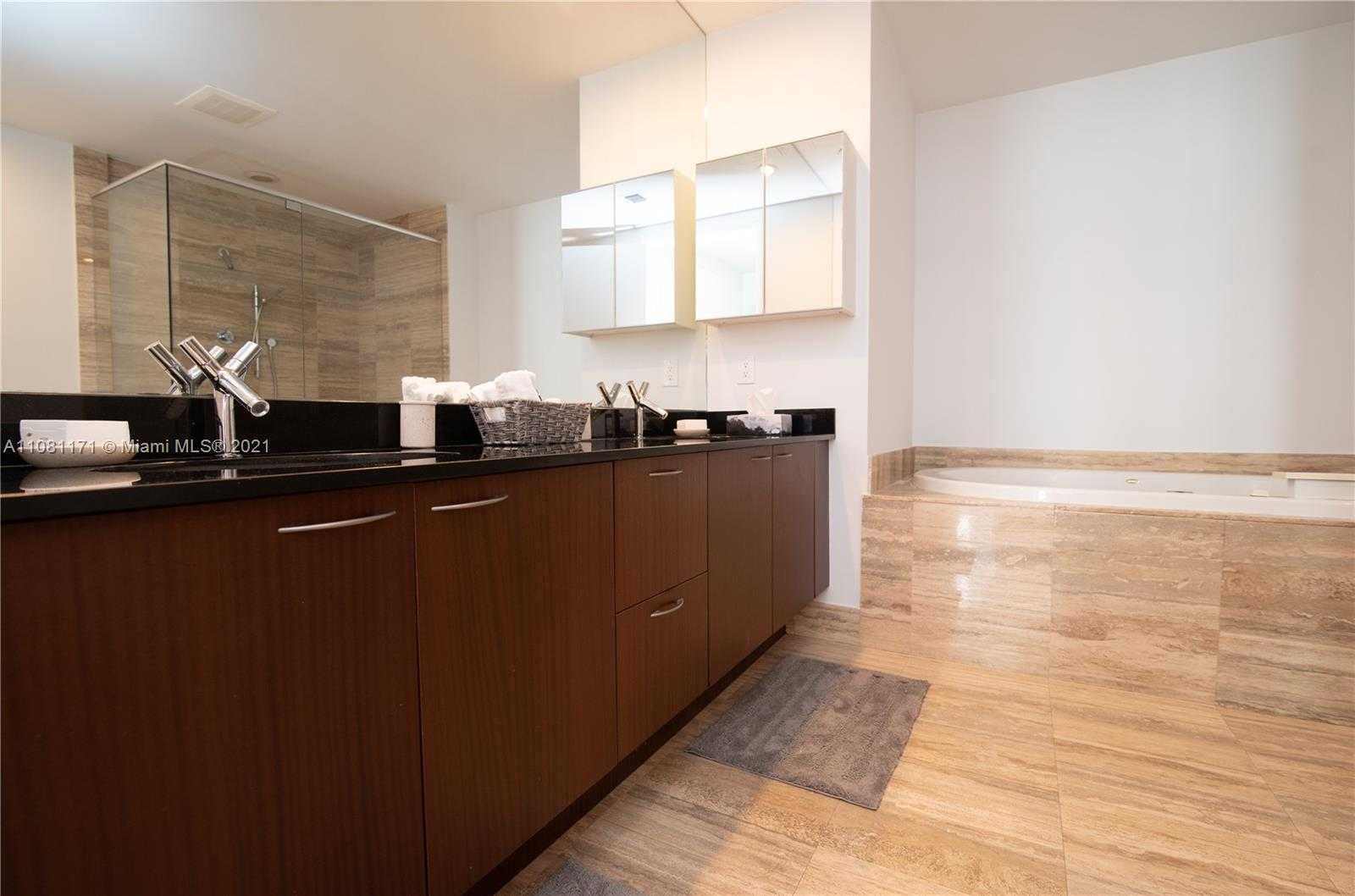 Small Image of 15901 COLLINS AVE #1402, Sunny Isles Beach Number 32
