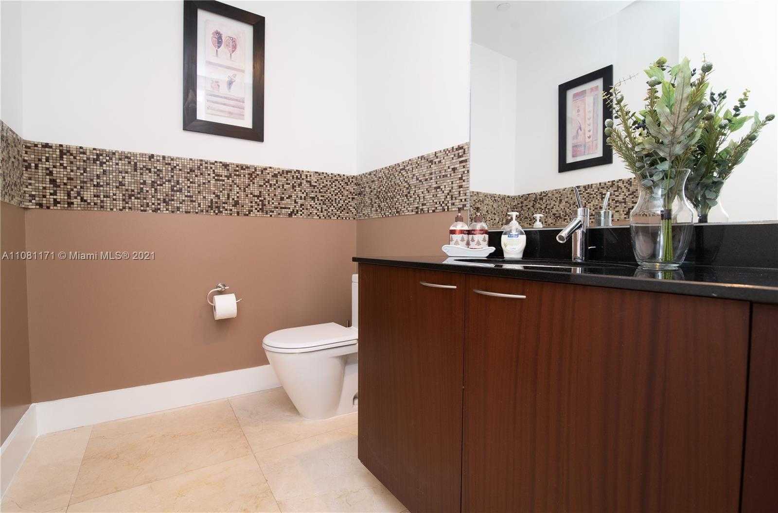 Small Image of 15901 COLLINS AVE #1402, Sunny Isles Beach Number 7