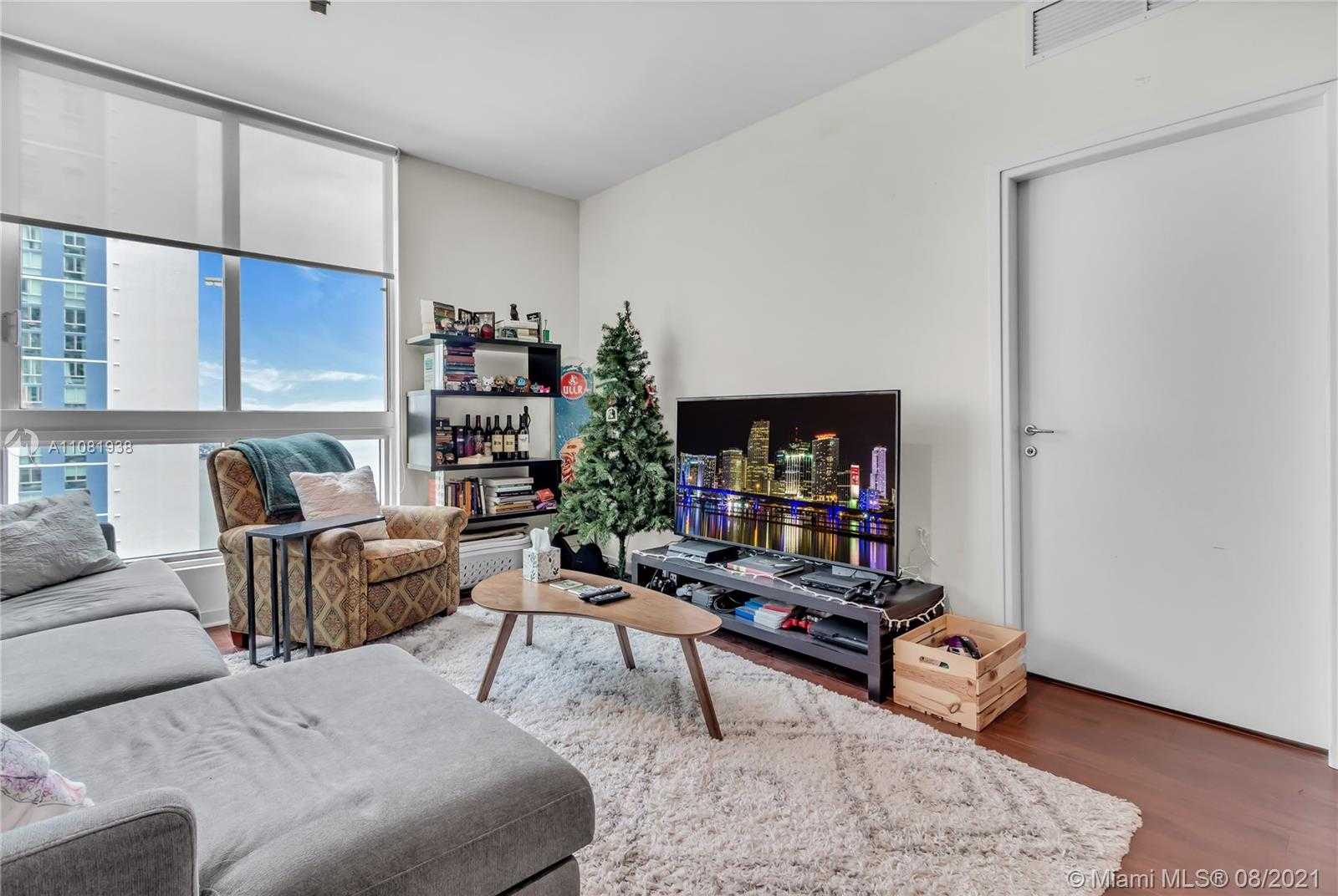 Small Image of 300 SOUTH BISCAYNE BLVD #T-2614, Miami Number 11