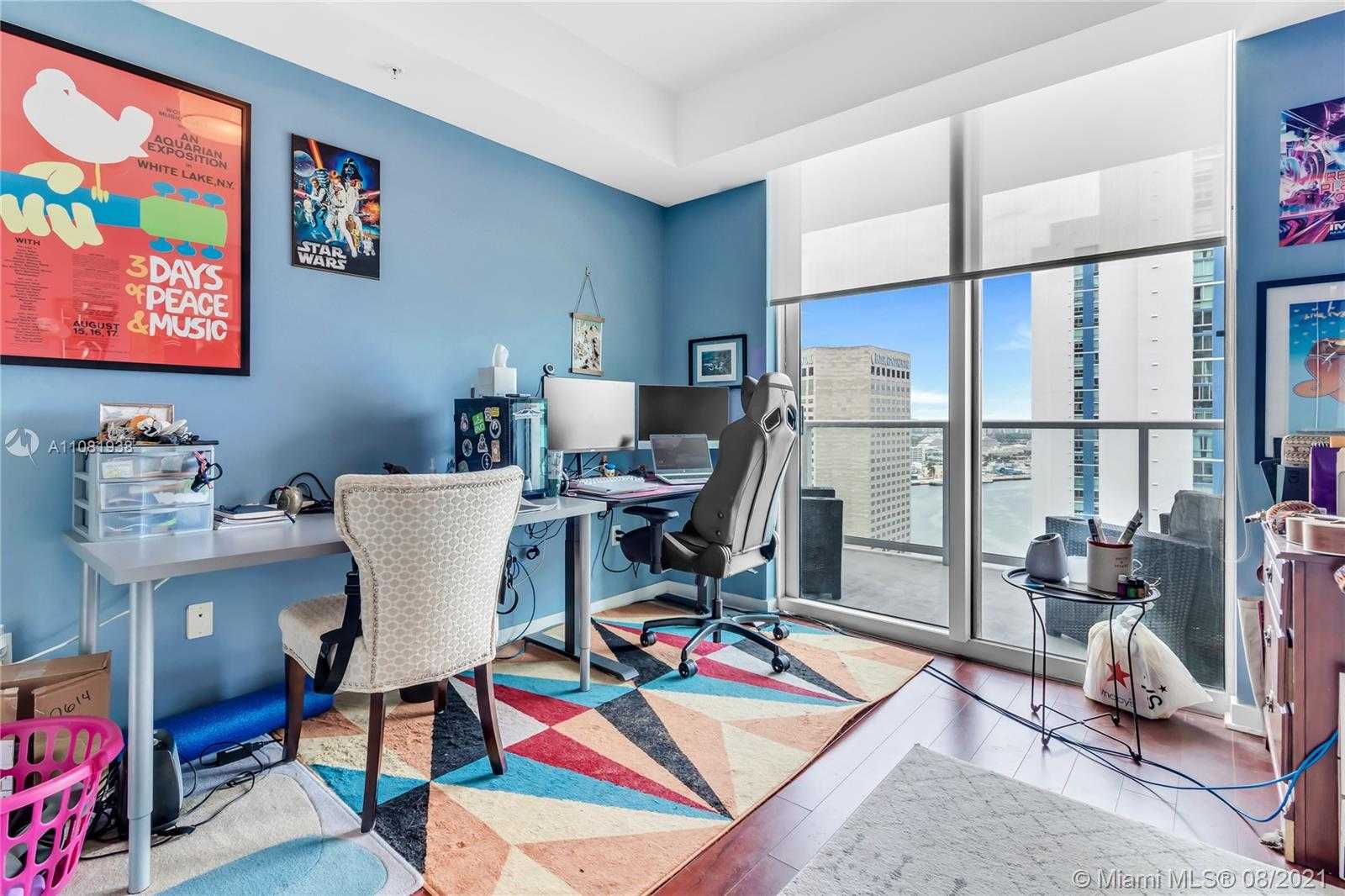 Small Image of 300 SOUTH BISCAYNE BLVD #T-2614, Miami Number 16